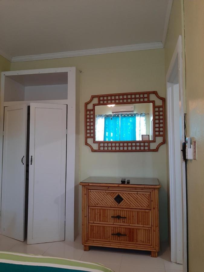Eastwood Escape Hotel Nassau Kültér fotó