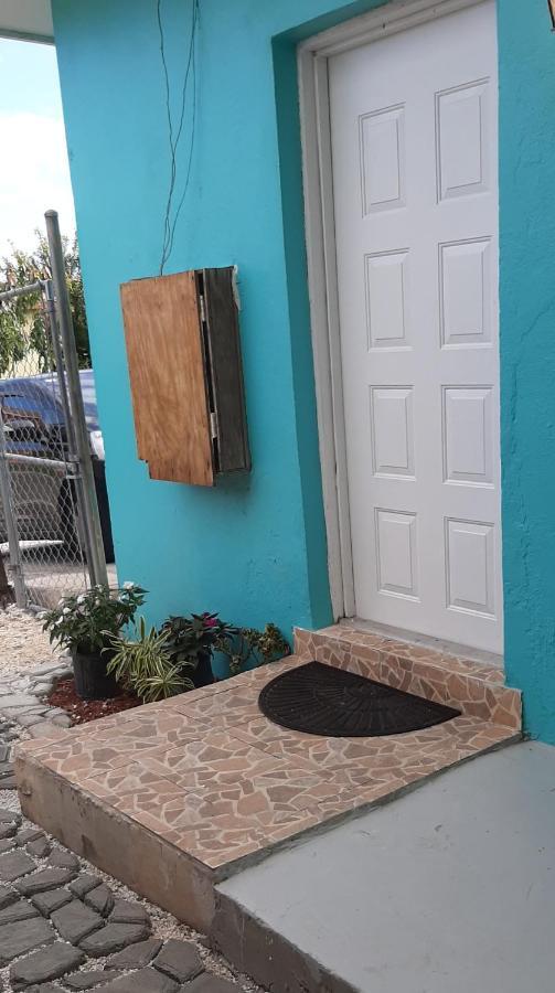 Eastwood Escape Hotel Nassau Kültér fotó